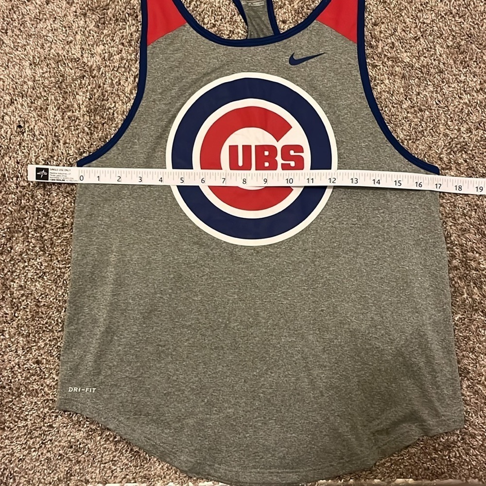 Nike Chicago Cubs Gray and Red razorback Tank Top size small - Picture 6 of 8